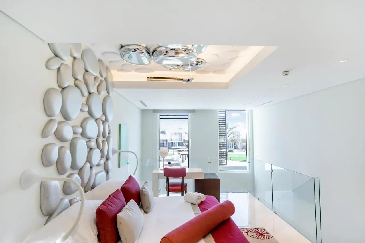 Fam Living - Sarai Beach Villas - Palm Jumeirah - Families Only Dubai 0*,