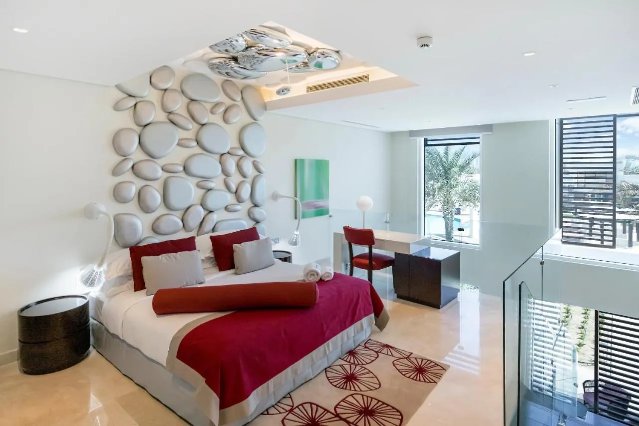 Fam Living - Sarai Beach Villas - Palm Jumeirah - Families Only Dubai